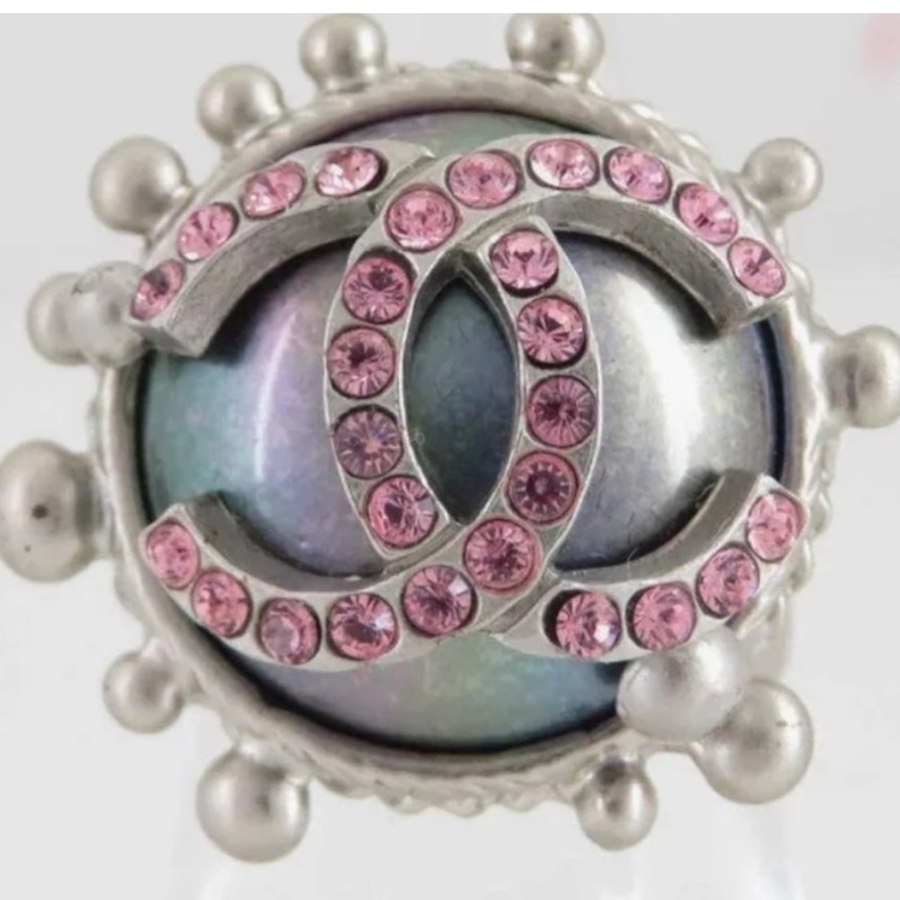 Chanel Black Pearl Pink Rhinestone Logo Ring - Picture 9 of 10